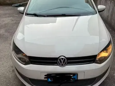 Usata VW Polo Highline 90 CV (66 kW) 2011 Bianco Utilitaria
