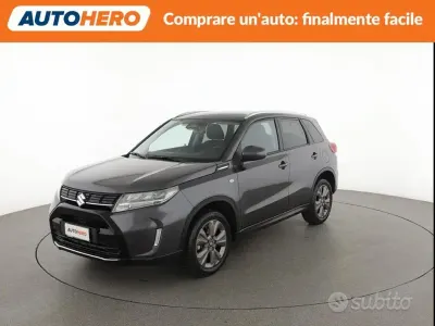 Usata Suzuki Vitara Cool 129 CV (94 kW) 2025 Grigio SUV