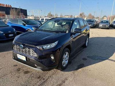 Usata Toyota RAV4 Hybrid Active 178 CV (130 kW) 2021 Blu/azzurro SUV