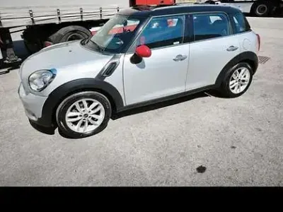 Usata Mini Cooper Countryman 111 CV (81 kW) 2012 Grigio SUV