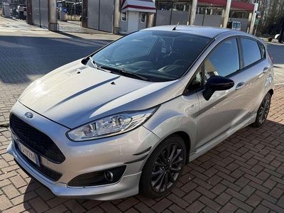 Usata Ford Fiesta ST-Line 75 CV (55 kW) 2016 Other Berlina