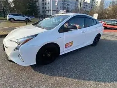 Usata Toyota Prius Style 99 CV (72 kW) 2018 Utilitaria