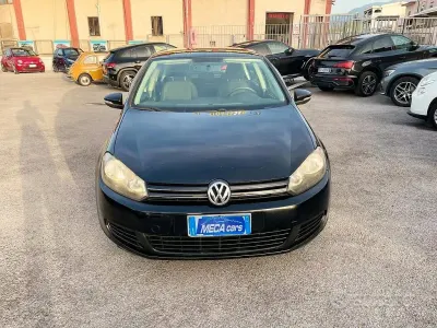 Usata VW Golf VI Comfortline 105 CV (77 kW) 2010 Grigio Utilitaria