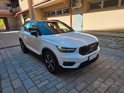 Usata Volvo XC40 R-Design 150 CV (110 kW) 2020 Bianco SUV