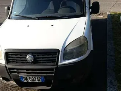 Usata Fiat Doblò Active 84 CV (61 kW) 2006 Monovolume
