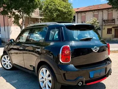Usata Mini Countryman 143 CV (105 kW) 2011 SUV