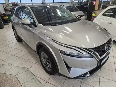 Usata Nissan Qashqai Style Edition 158 CV (116 kW) 2023 Grigio metallizzato SUV