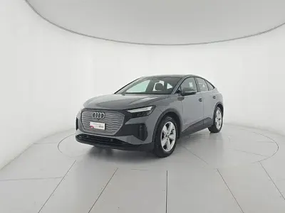 Usata Audi Q4 Sportback e-tron Business 125 kW (170 CV) 2022 Grigio SUV