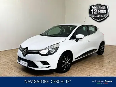 Usata Renault Clio IV Business 73 CV (53 kW) 2018 Bianco Berlina