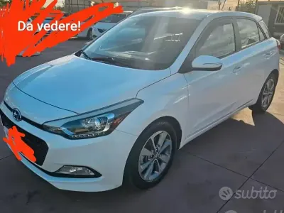 Usata Hyundai i20 84 CV (61 kW) 2015 Berlina