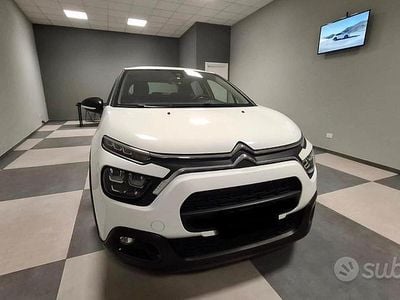 Usata Citroën C3 Shine 101 CV (74 kW) 2021 Bianco Utilitaria