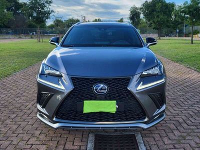 Lexus NX300h