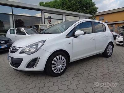 Usata Opel Corsa 86 CV (63 kW) 2014 Bianco Utilitaria