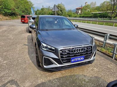 Usata Audi Q2 Ambiente 150 CV (110 kW) 2023 Grigio SUV