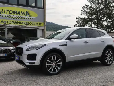 Usata Jaguar E-Pace R-Dynamic 179 CV (131 kW) 2018 Argento SUV