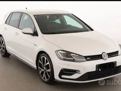 Usata VW Golf VII IQ Drive 116 CV (85 kW) 2019 Bianco Berlina