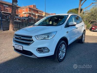 Usata Ford Kuga ST-Line 120 CV (88 kW) 2019 Bianco SUV