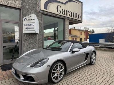 Usata Porsche 718 Boxster 299 CV (219 kW) 2018 Grigio Cabrio