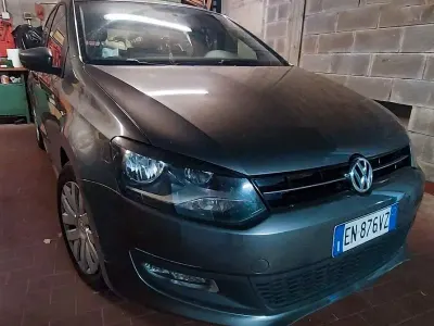 Używany VW Polo 75 KM (55 kW) 2013 Szary Hatchback
