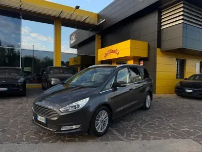 Begagnad Ford Galaxy Business Edition 150 HK (110 kW) 2016 Grå Minibuss