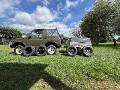 Suzuki Samurai