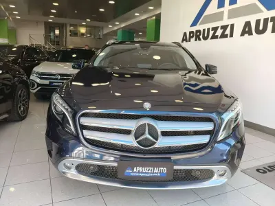 Usata Mercedes GLA180 109 CV (80 kW) 2016 Nero SUV
