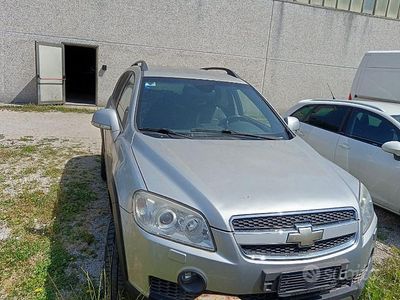 Usata Chevrolet Captiva 184 CV (135 kW) 2006 Grigio SUV