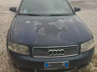 Usata Audi A4 130 CV (95 kW) 2004 Blu Station wagon
