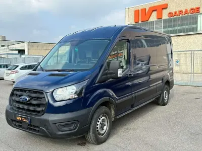 Usata Ford Transit 131 CV (96 kW) 2019 Blu/azzurro Furgone
