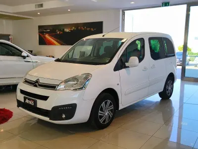 Usata Citroën Berlingo 101 CV (74 kW) 2017 Bianco Monovolume