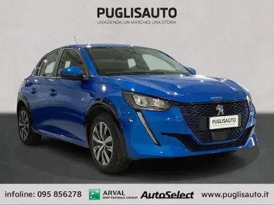 Usata Peugeot e-208 Active 56 kW (77 CV) 2020 Blu Utilitaria