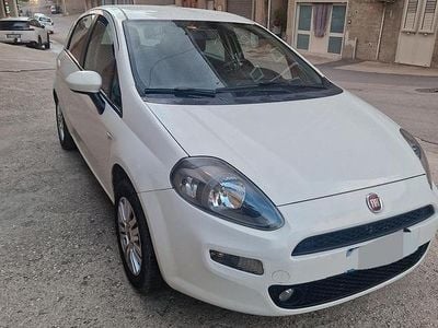 Usata Fiat Punto 75 CV (55 kW) 2014 Utilitaria