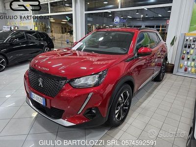 Usata Peugeot 2008 Allure 110 CV (80 kW) 2021 Rosso SUV