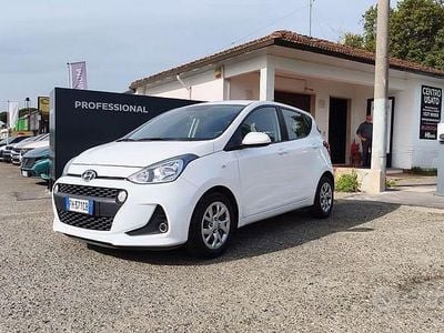Usata Hyundai i10 67 CV (49 kW) 2017 Bianco Utilitaria