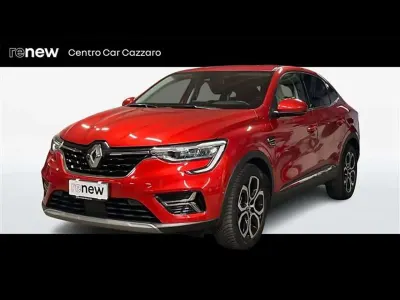 Usata Renault Arkana Techno 145 CV (106 kW) 2023 Rosso SUV