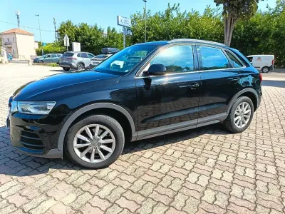 Usata Audi Q3 Business 120 CV (88 kW) 2015 Nero SUV