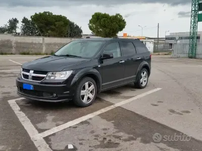 Usata Dodge Journey 140 CV (102 kW) 2008 Nero SUV