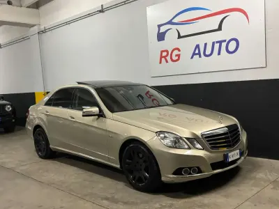 Usata Mercedes E250 Avantgarde 204 CV (150 kW) 2010 Beige Berlina