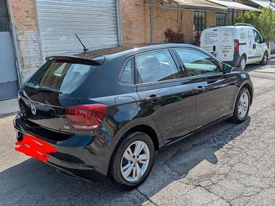 Usata VW Polo 60 CV (44 kW) 2020 Nero Utilitaria