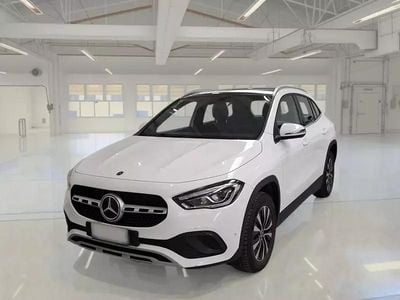 Usata Mercedes GLA250 160 CV (117 kW) 2022 Bianco SUV