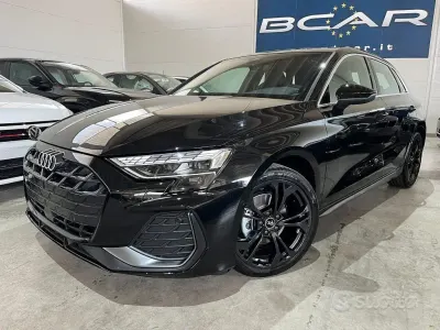 Nuova Audi A3 S-Line 150 CV (110 kW) 2026 Nero Berlina