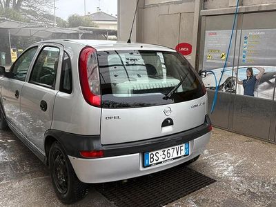Usata Opel Corsa 2001 Grigio Utilitaria