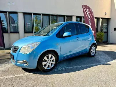 Usata Opel Agila 68 CV (50 kW) 2009 Blu/azzurro Utilitaria