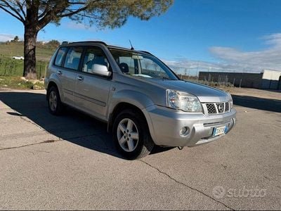 Usata Nissan X-Trail 136 CV (100 kW) 2004 Grigio SUV