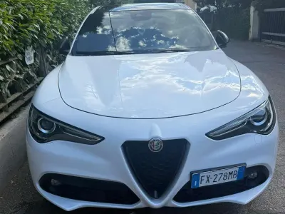 Usata Alfa Romeo Stelvio Ti 209 CV (153 kW) 2019 Bianco SUV