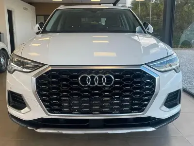 Usata Audi Q3 S-Line 150 CV (110 kW) 2019 Bianco SUV