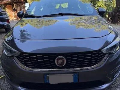 Usata Fiat Tipo 120 CV (88 kW) 2015 Berlina