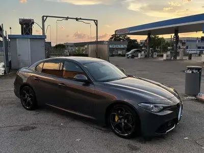 Usata Alfa Romeo Giulia Super 179 CV (131 kW) 2018 Berlina