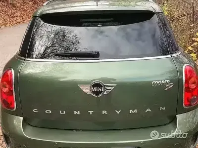 Usata Mini Countryman 143 CV (105 kW) 2016 Verde SUV