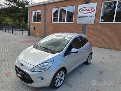 Usata Ford Ka Titanium 69 CV (50 kW) 2013 Grigio Utilitaria